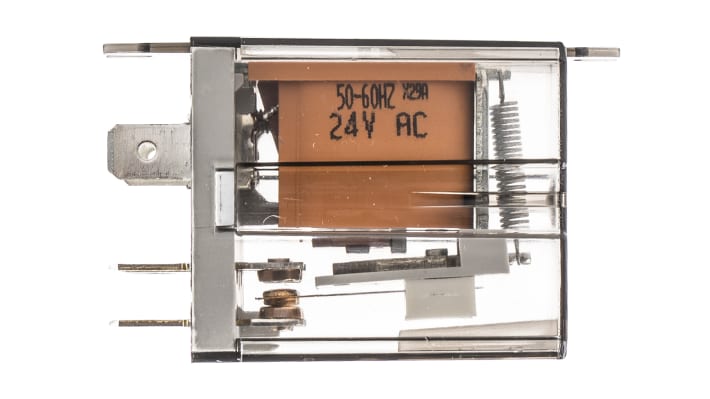 Relè di potenza Finder 65.31.8.024.0000, DPST, 24V, montaggio su flangia, 20A, dimensioni 62.2mm x 36.5mm x 32.2mm.