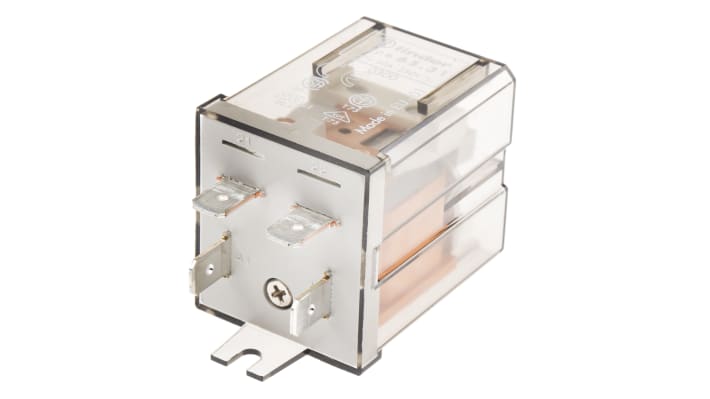 Finder 65.31.8.024.0300, relè monostabile SPST 24V, montaggio su flangia, dimensioni 32.2 x 36.5 x 51.5 mm.