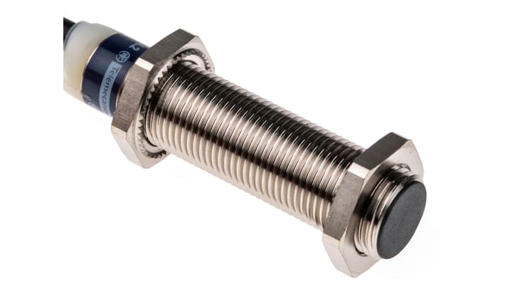 Sensore di prossimità cilindrico Telemecanique Sensors XS512B1DAL2, M12, rilevamento 2 mm, IP68, montaggio a filo, lunghezza 53 mm.