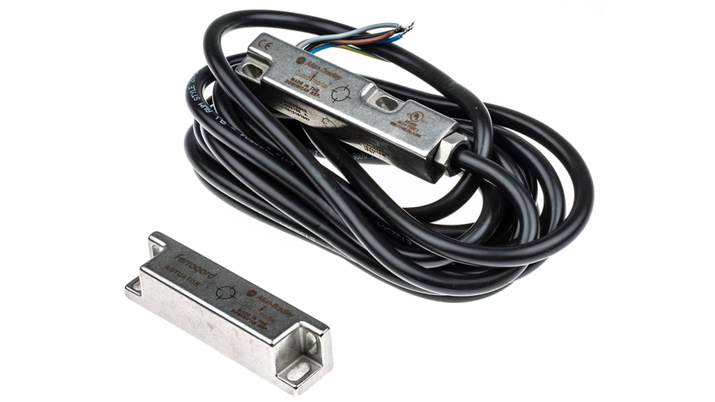 Interruttore di sicurezza magnetico Allen Bradley Guardmaster 440N-G02155, custodia in acciaio inox, grado di protezione IP67, contatti NC, 250V ca.