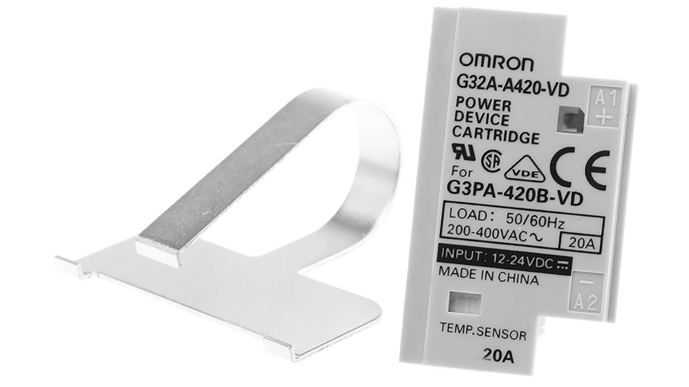 Omron G32A-A420-VD, adattatore di montaggio per guida DIN, per Serie G3PA, con LED di stato e protezione per le dita.