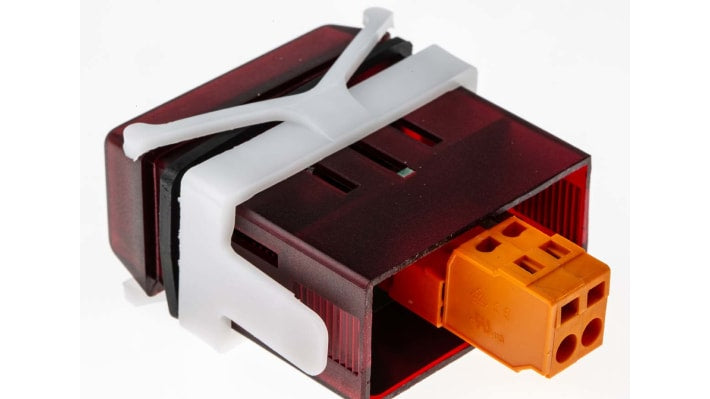 Amperometro digitale Baumer PA210.009AX01, display LED rosso 10mm, contenitore DIN 48x24mm, precisione ±0,1%.