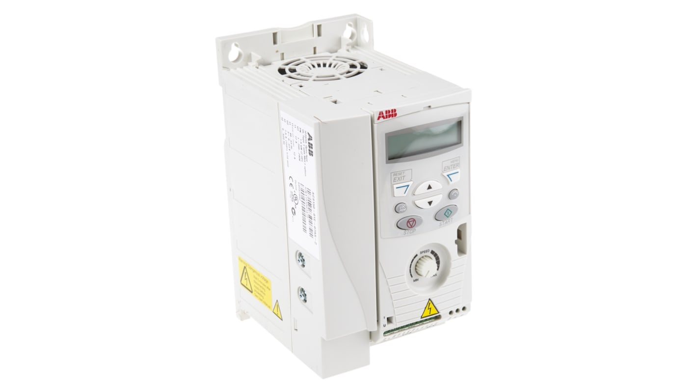 Inverter ABB ACS150-01E-07A5-2, 1,5 kW, 230 V, 1 fase, dimensioni 239x142x105 mm, con pannello di controllo e filtro EMC.