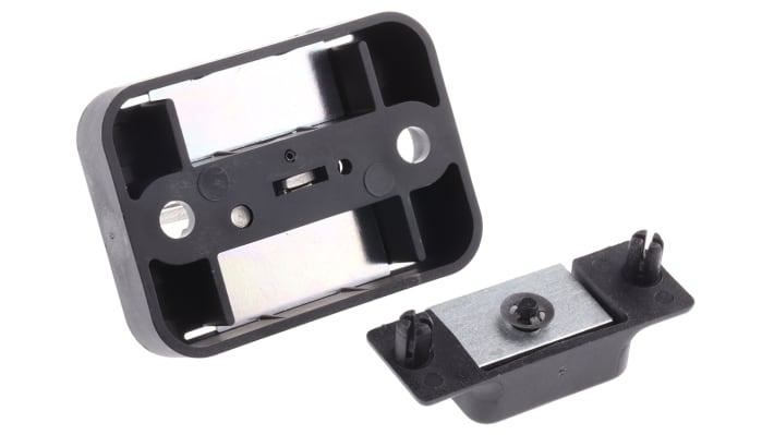 Attuatore magnetico Schmersal AZ 15/16-B2-1747 in acciaio inox, IP67, per interruttori di sicurezza, peso 16g, raggio 150mm.