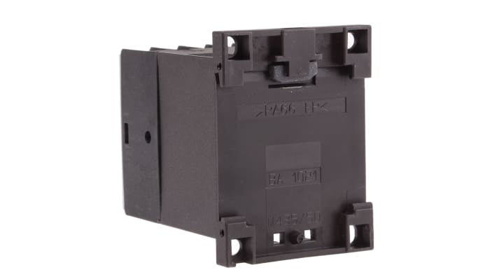Relè contattore Lovato 11BG0040A024, 4 poli, 10 A, 24 V c.a., montaggio su guida DIN, dimensioni 44x58x57 mm, grado di protezione IP20.