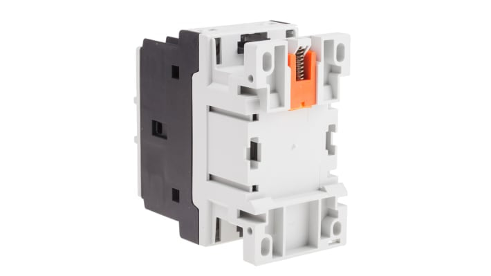 Contattore Lovato BF1810A024, 3 poli, 18 A, bobina 24 V c.a., montaggio su guida DIN 35 mm, dimensioni 81 x 45 x 80,7 mm.