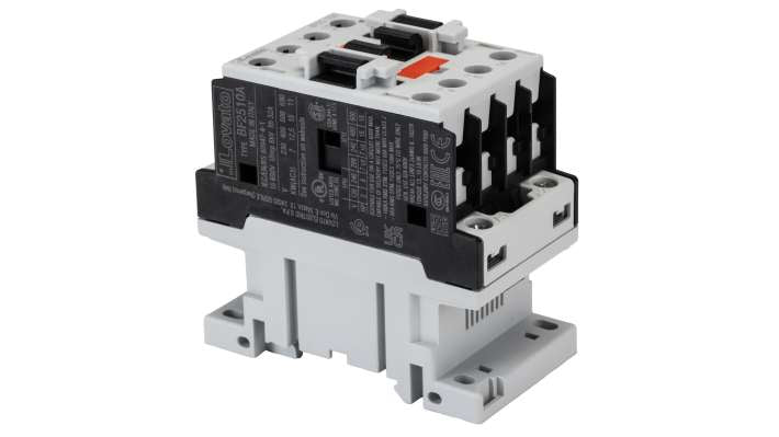 Contattore Lovato BF2510A230, 3 poli, 25 A, montaggio su guida DIN, dimensioni 81 x 45 x 80.7 mm, grado di protezione IP20.