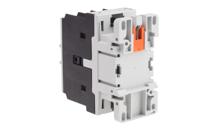 Contattore Lovato BF3200A230, 3 poli, 32 A, montaggio su guida DIN, dimensioni 90x45x90 mm, bobina 230 V.