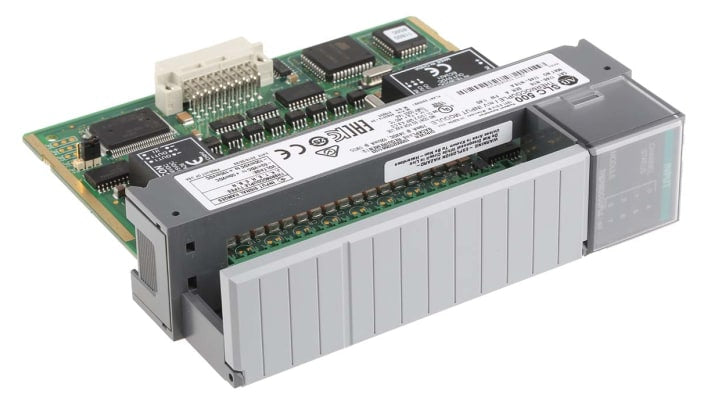 Allen Bradley 1746-NT8, modulo I/O per SLC 500, 8 ingressi per termocoppie, temperatura operativa 0-60°C.