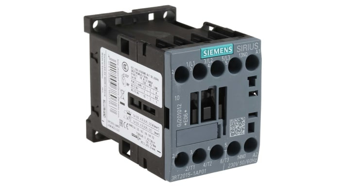 Contattore Siemens 3RT2015-1AP01, 3 poli 7A 230V c.a. - Serie 3RT2 per motori e illuminazione industriale. Potenza 3kW, dimensioni compatte.