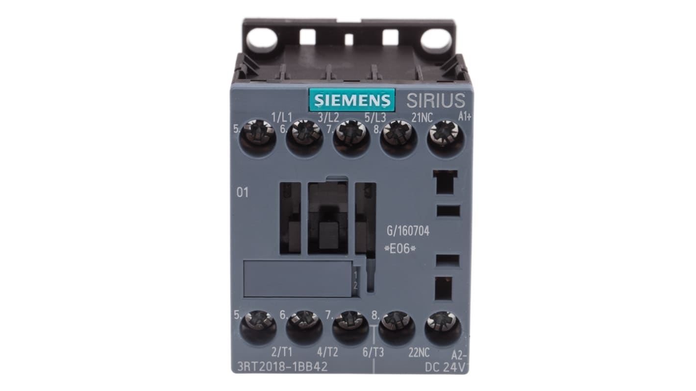 Contattore Siemens 3RT2018-1BB42, 3 poli 16A 400V - Serie Sirius Innovation per circuiti elettrici ad alta capacità.