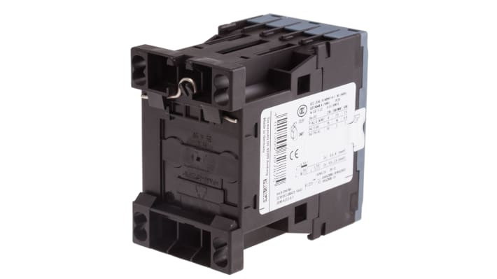 Contattore Siemens 3RT2018-2AF02, 3 poli, 16 A, bobina 110 V c.a., dimensioni 45x70x73 mm, temperatura operativa -25°C/+60°C.