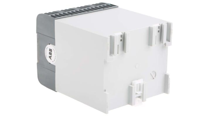 Controller di sicurezza ABB 2TLA020070R1700 Pluto B46 v2, 24 ingressi e 6 uscite, dimensioni 84 x 90 x 118 mm, grado di protezione IP20.