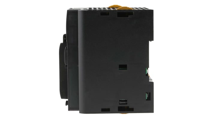 Controllore logico programmabile Omron CJ2M-CPU33, dimensioni 84,5 x 62 x 90 mm, supporto USB ed Ethernet.