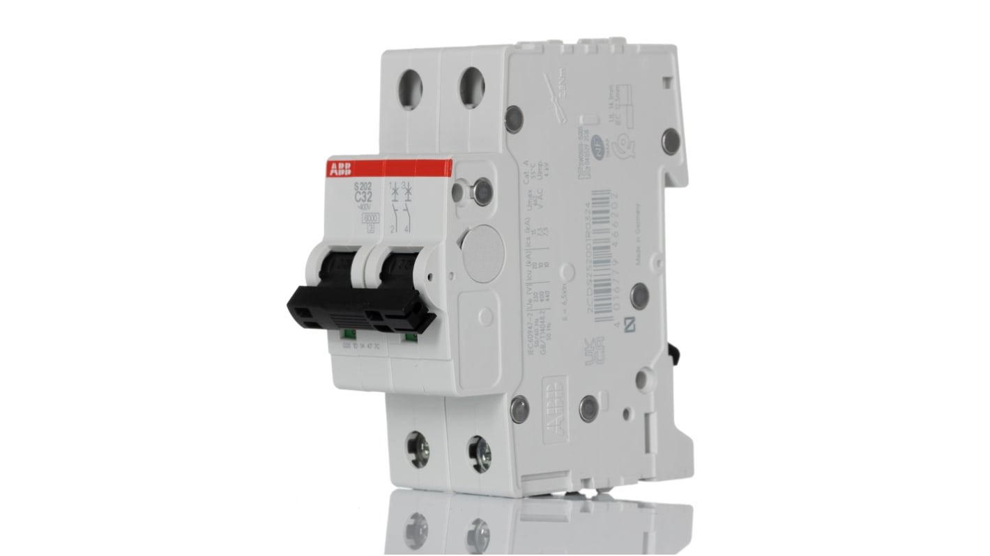 Interruttore magnetotermico ABB S202-C32, 2P 32A, montaggio su guida DIN, capacità di rottura 6 kA, indicatori ON/OFF.