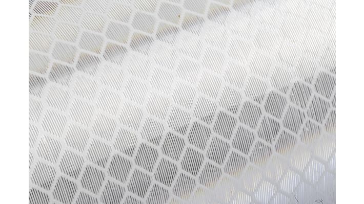 Riflettore Banner BRT-THG-3-100 per sensori Serie 915, nastro retroriflettente 2,5 m x 75 mm, adesivo per installazione semplice.