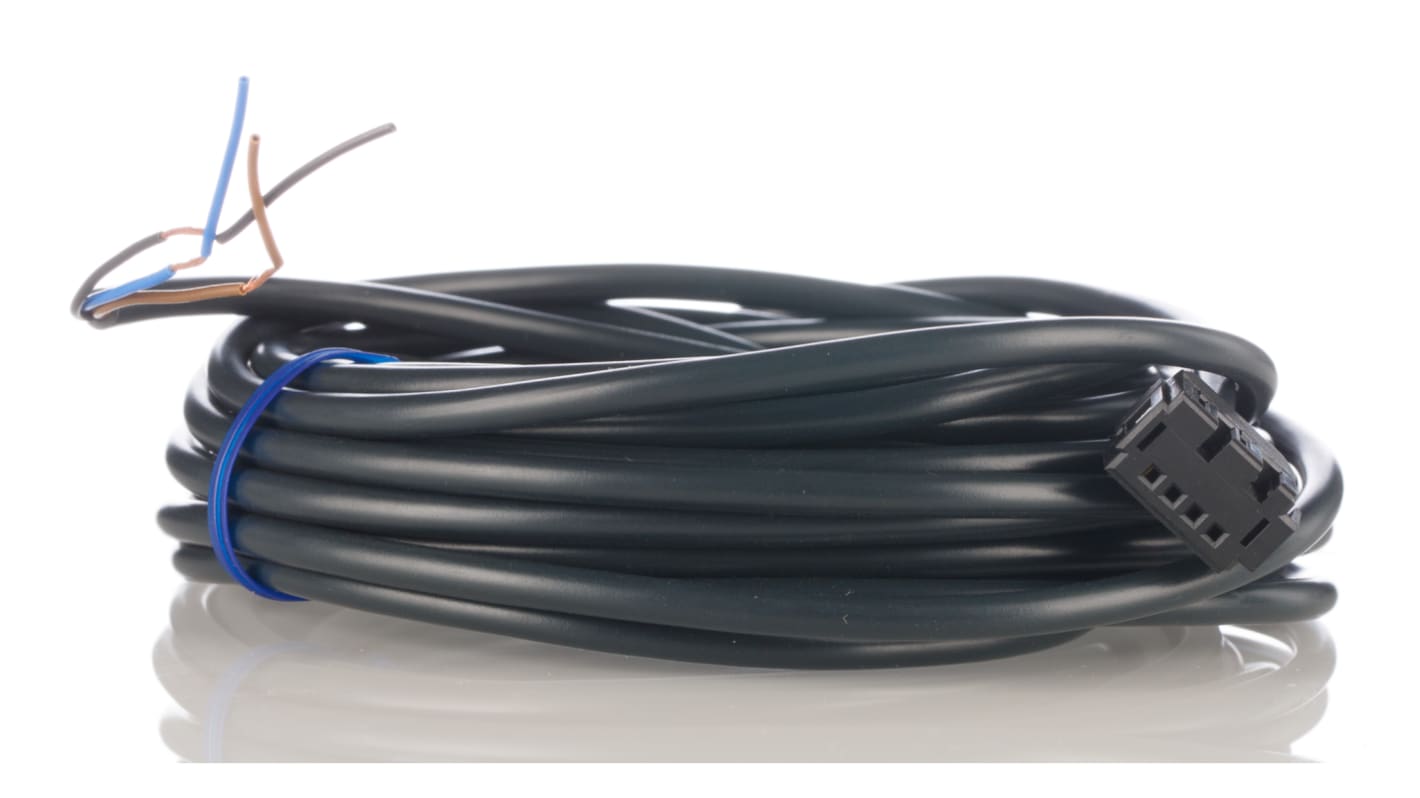 Cavo connettore maschio Omron E3X-CN11 5M OMS per sensori E3X-HD e E3X-NA, lunghezza 5 metri, installazione semplice e affidabile.