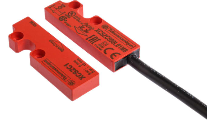 Interruttore di sicurezza Telemecanique Sensors XCS-DMC, attivazione su 3 lati, protezione IP67, dimensioni 51 x 16 x 7 mm.