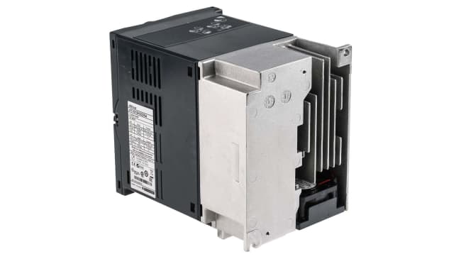 Inverter trifase Schneider Electric ATV212HU22N4, potenza 2,2 kW, dimensioni 143 x 107 x 150 mm, grado di protezione IP21.
