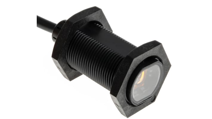 Sensore fotoelettrico cilindrico Omron E3FATP112M, rilevamento fino a 20 m, uscita PNP, grado di protezione IP67/IP69K.