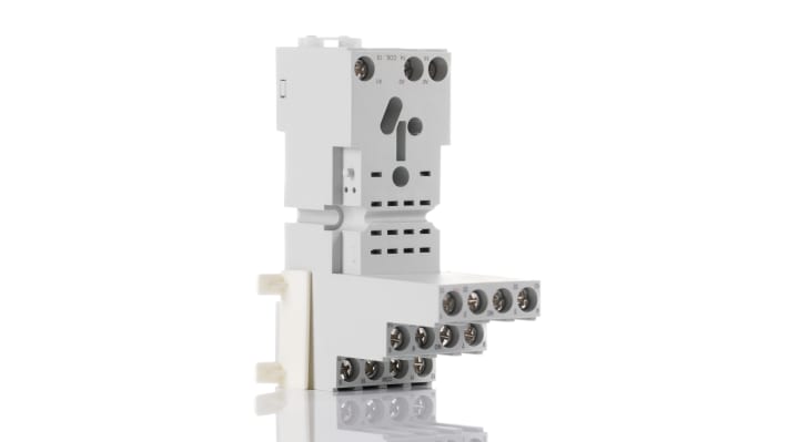 Zoccolo CR-M ABB 1SVR405651R3100, quattro poli, montaggio su circuito stampato, dimensioni 61 x 27 x 82 mm.