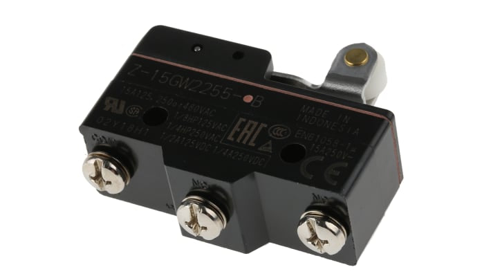Interruttore di fine corsa Omron Z-15GW2255-B, leva a rullo, SPDT, NO/NC, protezione IP62, dimensioni 49.2mm x 39.4mm x 17.45mm.