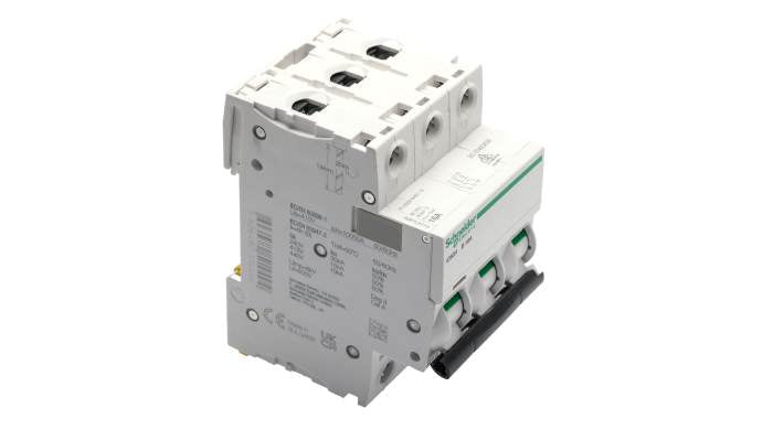Interruttore magnetotermico Schneider Electric 3 poli, 16A, Tipo B, montaggio su guida DIN, dimensioni 85x54x78.5 mm.