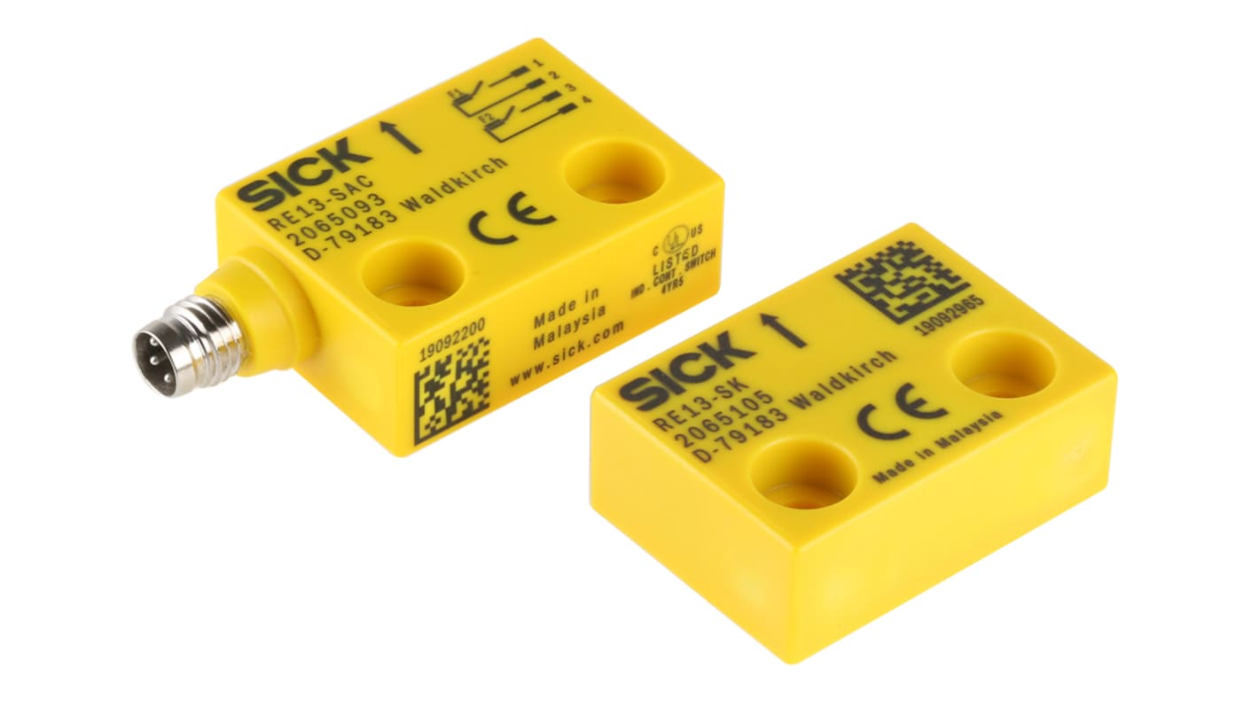 Interruttore di sicurezza senza contatto Sick RE13-SAC, grado di protezione IP67, dimensioni 36mm x 26.2mm x 13mm, attuatore incluso.