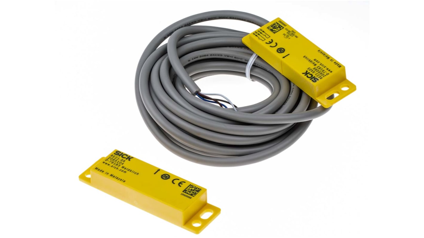 Interruttore di sicurezza senza contatto Sick RE21-SA05, categoria di sicurezza 4, grado di protezione IP67, dimensioni 87.5mm x 25mm x 13mm.