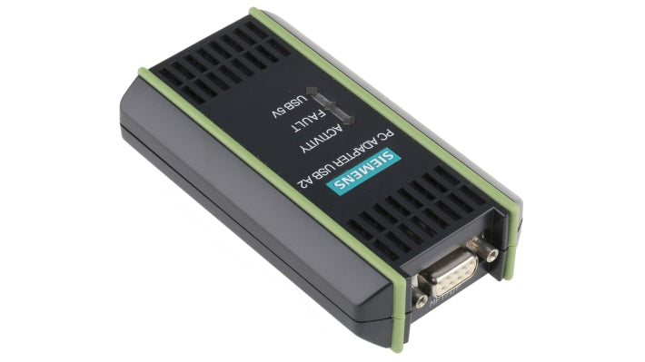 Adattatore PC Siemens 6GK1571-0BA00-0AA0 per SIMATIC S7, USB 2.0, cavo 5m, dimensioni 105x58x26mm, temperatura operativa +60°C.