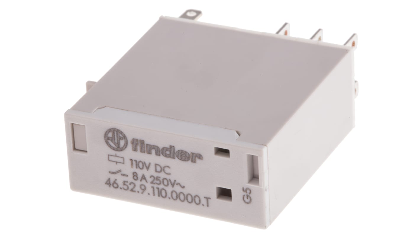 Finder 46.52.9.110.0000T, relè DPDT per applicazioni ferroviarie, bobina 110V cc, dimensioni 29mm x 32.8mm x 12.4mm.
