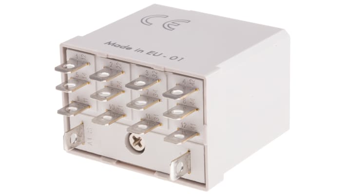 Finder 56.34.9.110.0000T, relè di potenza 4PDT per applicazioni ferroviarie, bobina 110V cc, dimensioni 27.7mm x 37.1mm x 40.8mm.