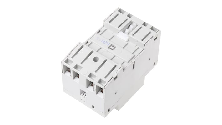 Contattore Finder 22.44.0.024.4310, 4 poli, 40 A, montaggio su guida DIN, 24 V, dimensioni 53.5 x 63.1 mm.