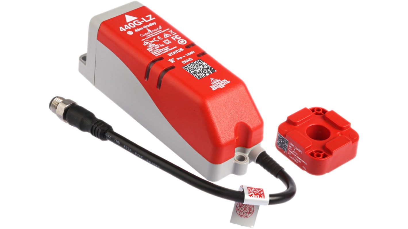 Interruttore di interblocco a solenoide Allen Bradley Guardmaster 440G-LZS21SPLH, 24V cc, IP66/IP67/IP69K, dimensioni 140x45x50mm, attuatore RFID incluso.