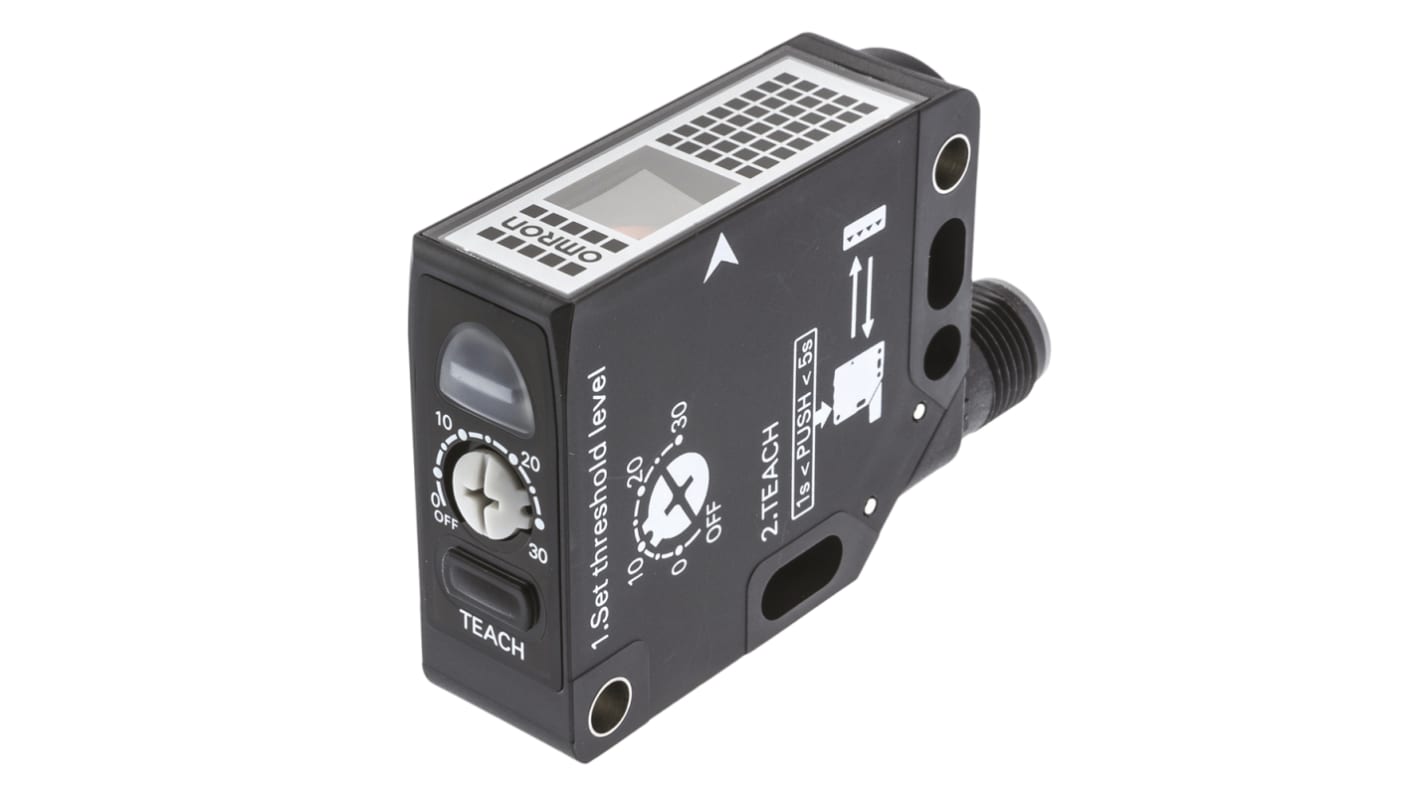 Omron E3S-DBP22 OMS, sensore fotoelettrico rettangolare a retroriflessione, rilevamento fino a 700 mm, IP67/IP69.