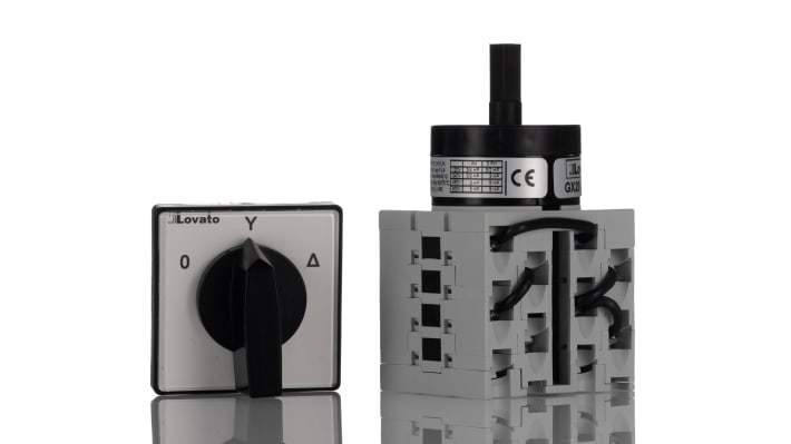 Interruttore a camma Lovato GX2012U, 4 poli, 3 posizioni, montaggio frontale, dimensioni 48 x 48 x 96 mm, corrente 20A, tensione 690V.