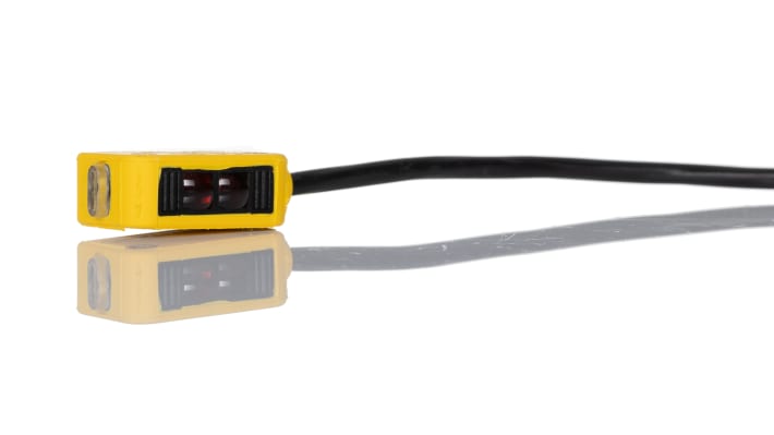 Sensore fotoelettrico rettangolare Banner Q12RP6RQ3, portata 2 m, uscita PNP, IP67, LED, dimensioni 22 x 8 x 12 mm.