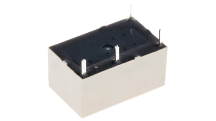 Relè di potenza Panasonic DK1A-5V-F, bobina 5V cc, corrente di commutazione 10A, dimensioni 10 x 20 x 12,5 mm.