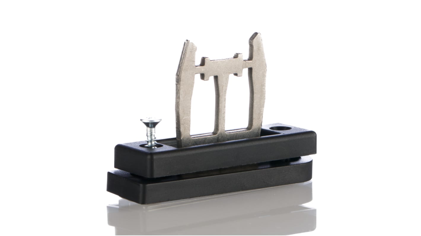 Attuatore Schmersal AZM 161-B1-2177 in acciaio inox, 6 contatti, dimensioni 130 x 114 x 30 mm, conforme a normative di sicurezza.