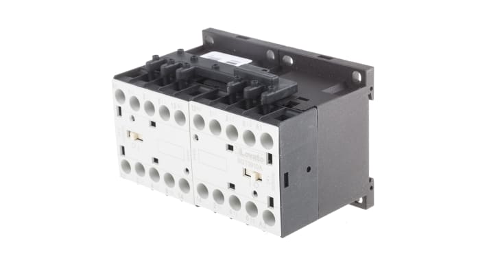 Teleinvertore Reversibile Lovato 11BGT0910A024, 3 poli, 9 A, bobina 24 V c.a., dimensioni 58x88x56 mm.