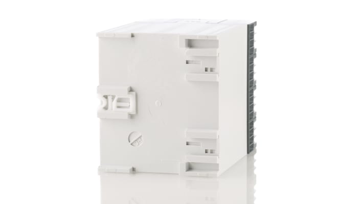 Controller di sicurezza ABB 2TLA020070R1800, 46 I/O, montaggio su guida DIN, dimensioni 90 x 84 x 118 mm, grado di protezione IP20/IP40.