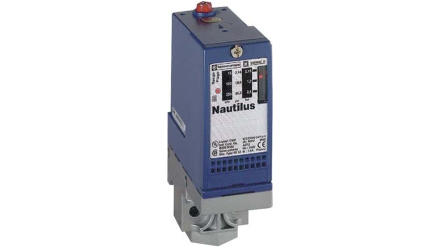 Pressostato Telemecanique Sensors XMLA004C2S11, max 4 bar, montaggio a pannello, IP65/IP66, temperatura -25/+70 °C.
