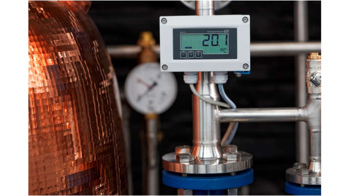 Endress+Hauser RIA15-AAA1, misuratore digitale da pannello 4-20 mA, display LCD, foro 45x92 mm, configurabile HART.