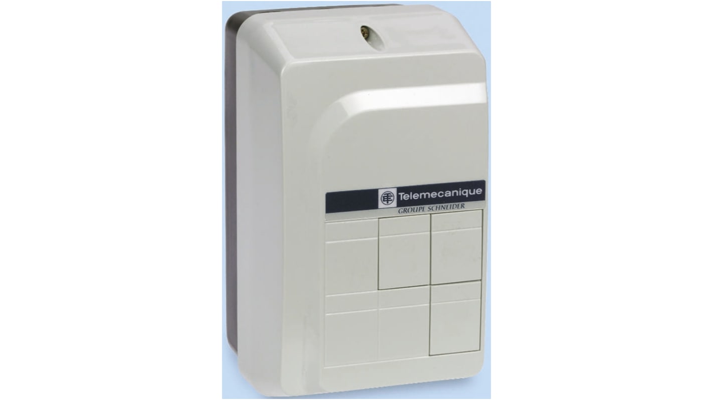 Contattore Schneider Electric LE1GBTHL25N7, 3 poli, 25 A, bobina 400 V, grado di protezione IP65, dimensioni 124x212x140 mm.