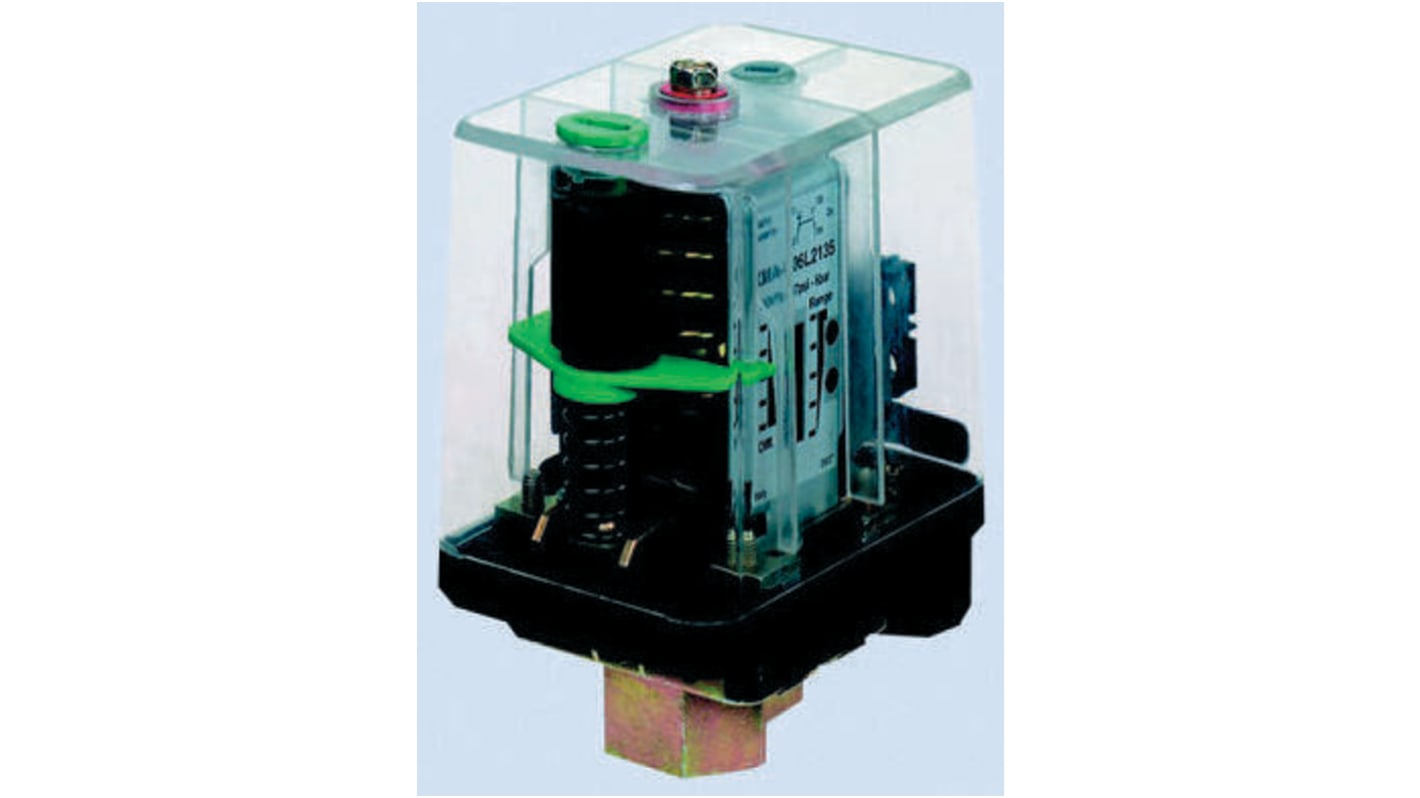 Sensore di pressione differenziale Telemecanique Sensors XMAV25L2135, massimo 25 bar, uscita relè, grado di protezione IP54.