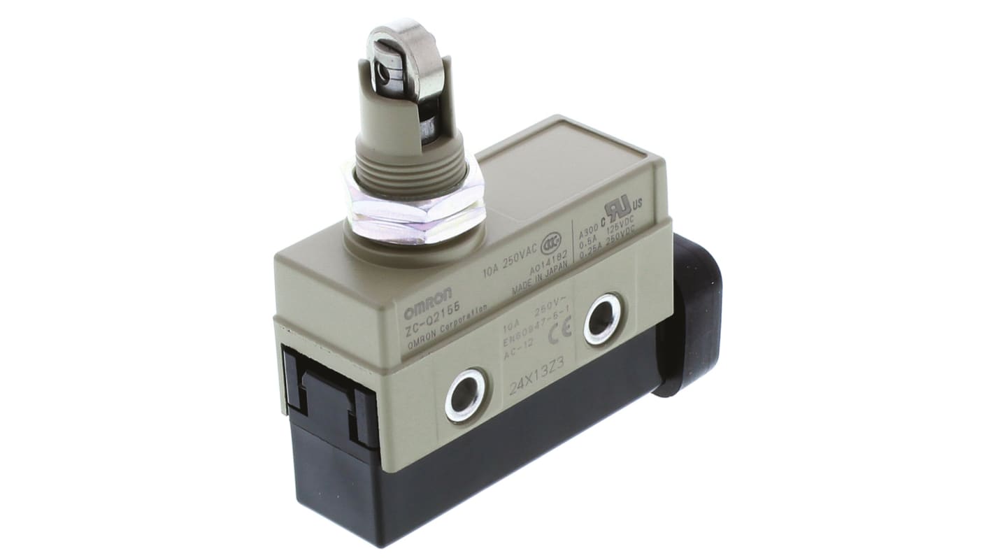 Interruttore di fine corsa Omron ZC-Q2155, stantuffo NO/NC, protezione IP67, dimensioni 69.4mm x 70mm x 21.7mm.