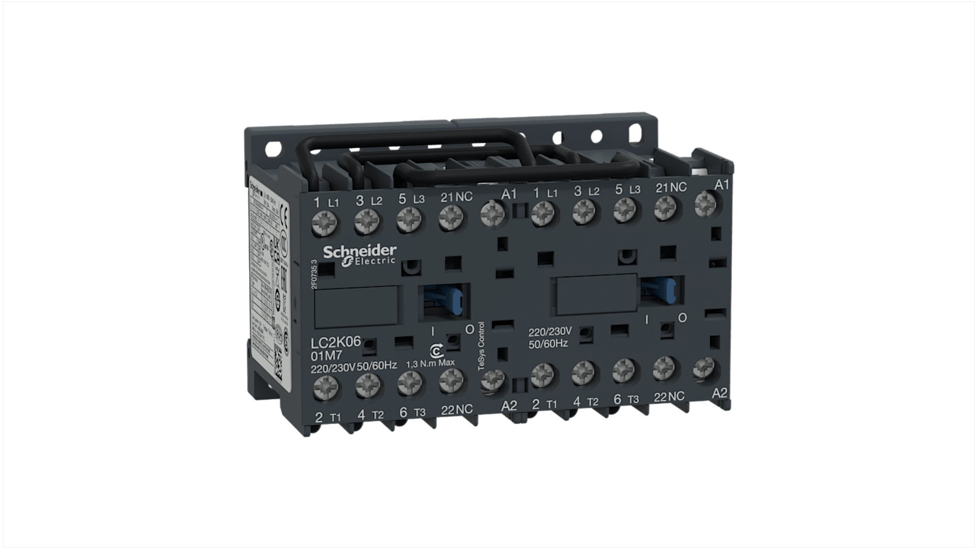 Teleinvertore reversibile Schneider Electric LC2K0601E7, 3 poli, 6 A, montaggio su guida DIN, dimensioni 58x90x57 mm.