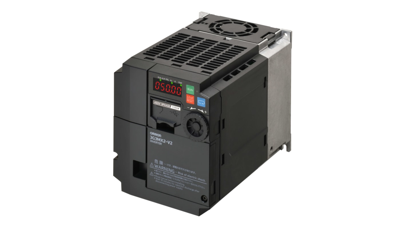 Inverter trifase Omron 3G3MX2-A4022-EV2, potenza 2,2 kW, 400 V, 5,5 A, con pannello di controllo e protezione IP20.