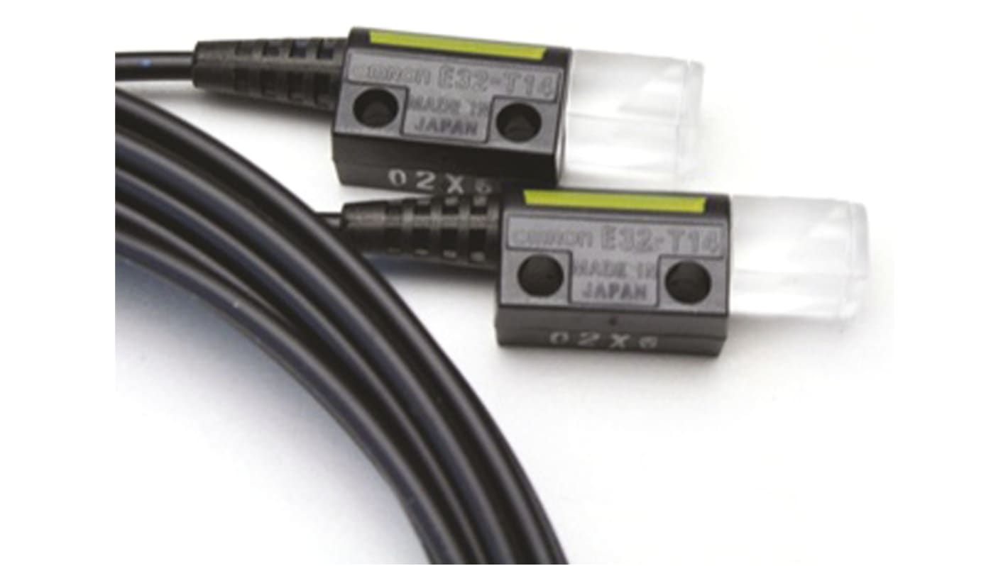 Sensore fotoelettrico cilindrico Omron E32-T14, rilevamento fino a 4 m, IP67, temperatura -40 a 70 °C, fibre ottiche 2 m.