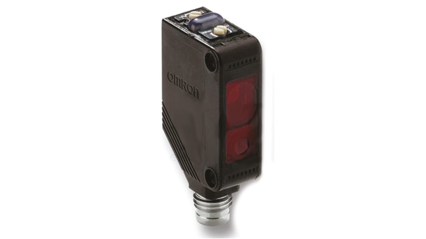 Sensore fotoelettrico Omron E3Z-D66, rettangolare a scansione diffusa, rilevamento 5-100 mm, uscita NPN, IP67.